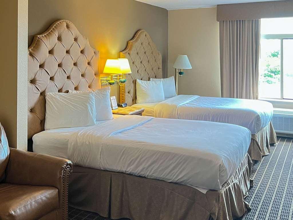 Comfort Inn & Suites Madison East - Monona Room photo