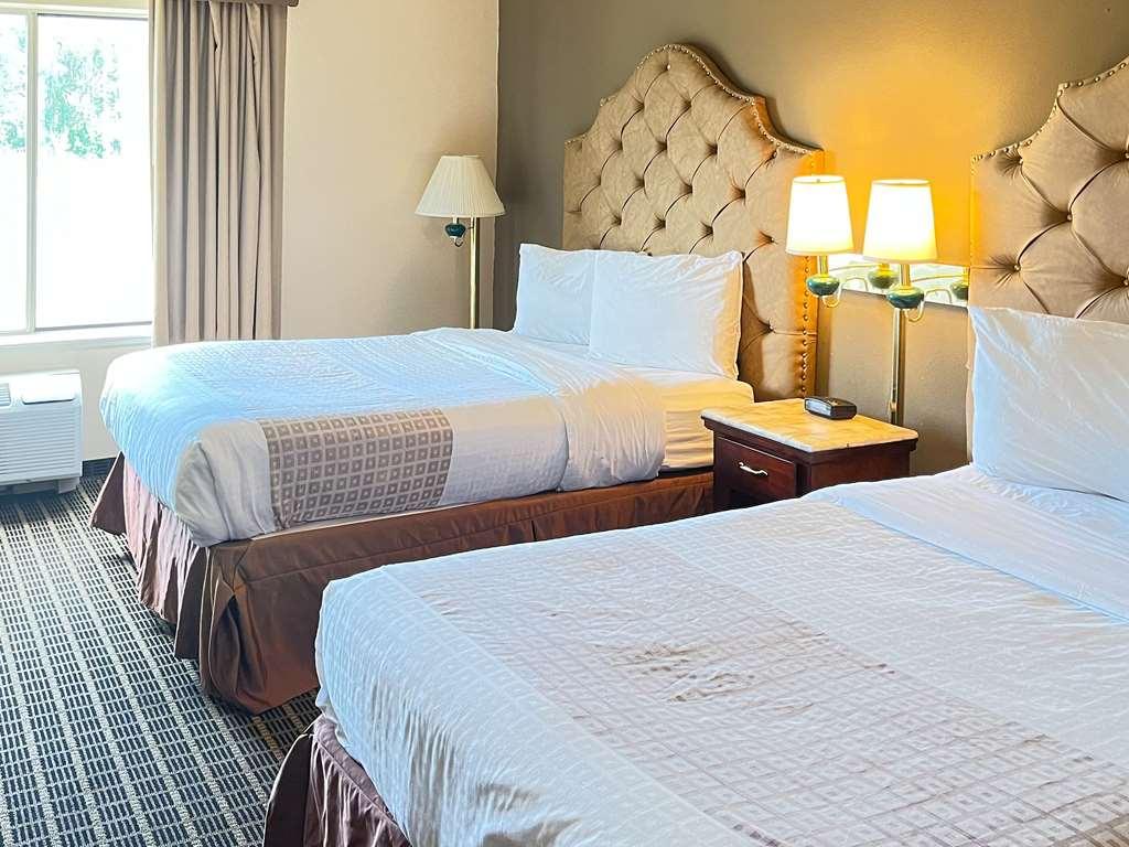 Comfort Inn & Suites Madison East - Monona Room photo