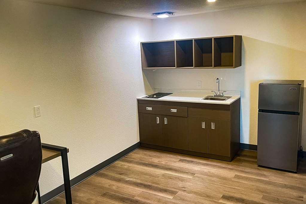Comfort Inn & Suites Madison East - Monona Room photo